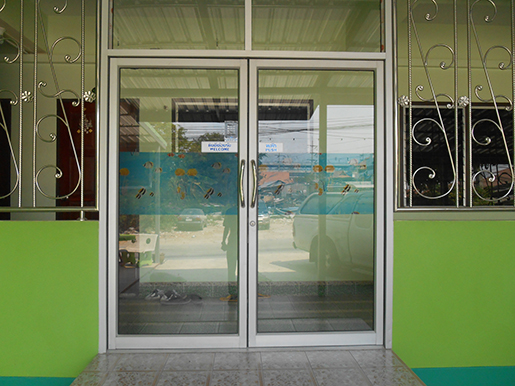 งานติดระบบ ปิด เปิด ประตู ด้วย บัตร RFID คีย์การ์ด แบรนด์ PEGASUS  รุ่น PP87N  บ้านทรัพย์เจริญ (หอพัก) ไซด์งาน รัตนาธิเบศ นนทบุรี